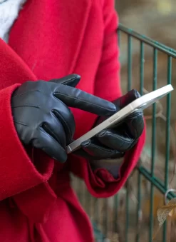 Women's Heritage Touchscreen Three-Point Cashmere-Lined Leather Gloves 10 Women's Heritage Touchscreen Three-Point Cashmere-Lined Leather Gloves -Fashion Accessories Shop 17 1151 Black 2