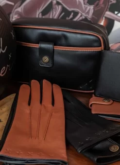 Men's The Suited Racer Smooth Nappa Leather Wash Bag -Fashion Accessories Shop 23 1102