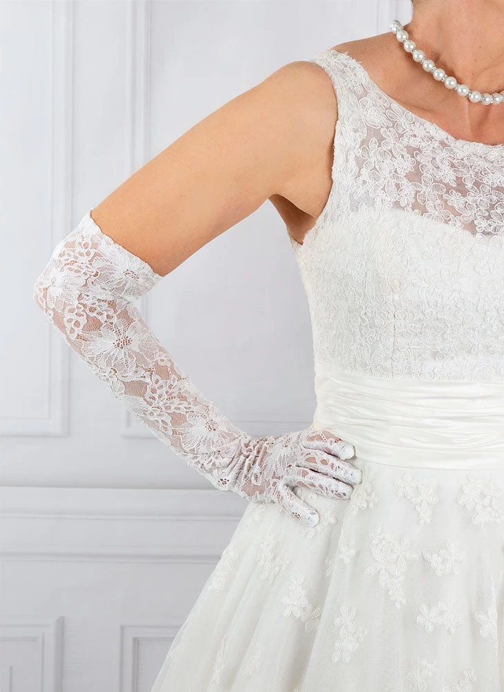 Women's Long Opera Lace Gloves 3 Women's Long Opera Lace Gloves - Image 3