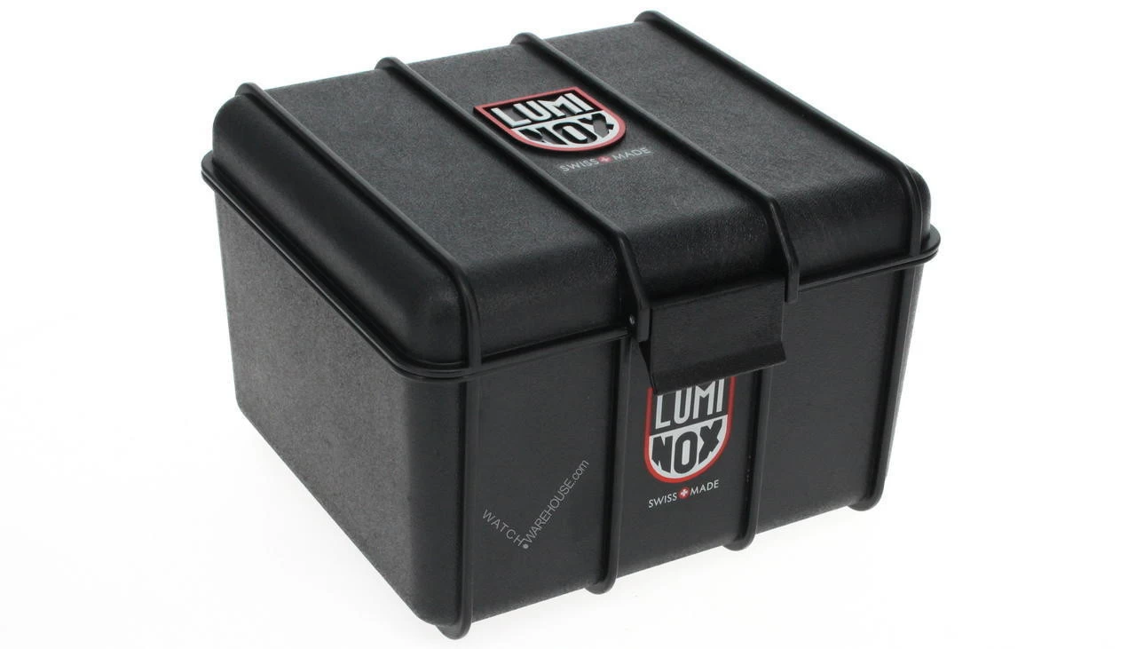 LUMINOX F-117 Nighthawk 6420 Series 44MM SS Fabric Strap Watch XA.6421 4 LUMINOX F-117 Nighthawk 6420 Series 44MM SS Fabric Strap Watch XA.6421 - Image 4