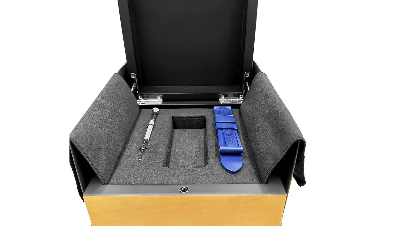 PANERAI Luminor Blu Mare 44MM Hand Wind Blue Dial Men's Watch PAM01085 4 PANERAI Luminor Blu Mare 44MM Hand Wind Blue Dial Men's Watch PAM01085 - Image 4