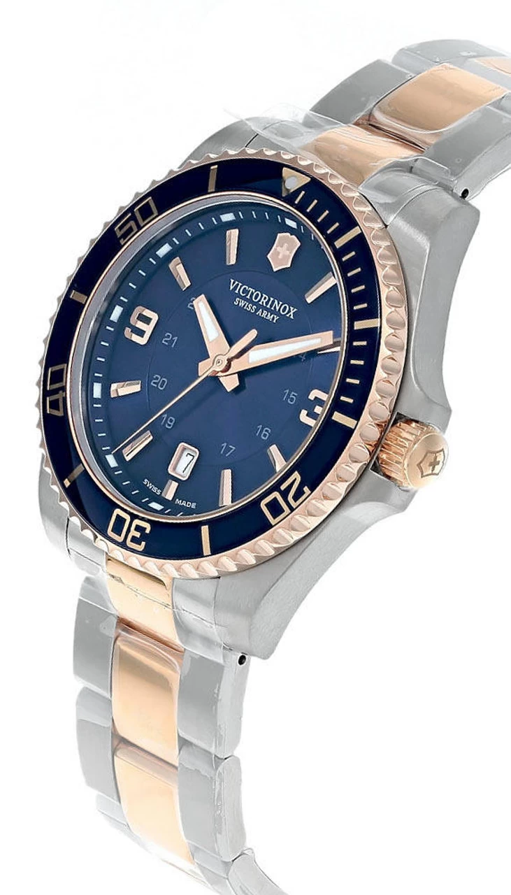 VICTORINOX Swiss Army Maverick 43MM Blue Dial Men's Watch 241950 2 VICTORINOX Swiss Army Maverick 43MM Blue Dial Men's Watch 241950 - Image 2