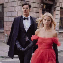 Women's Three-Point Long Opera Leather Gloves -Fashion Accessories Shop woman wearing black long gloves