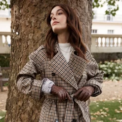 Women’s Touchscreen Three-Point Lined Leather Gloves With Faux Fur Cuffs -Fashion Accessories Shop womens leather gloves faux fur cuff brown 2